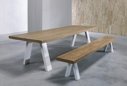 Gallery 3 · Bench Texas
