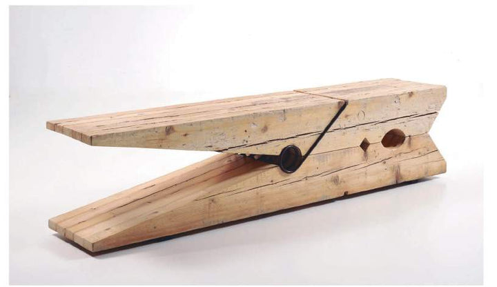 Gallery 3 · Furniture Pinça