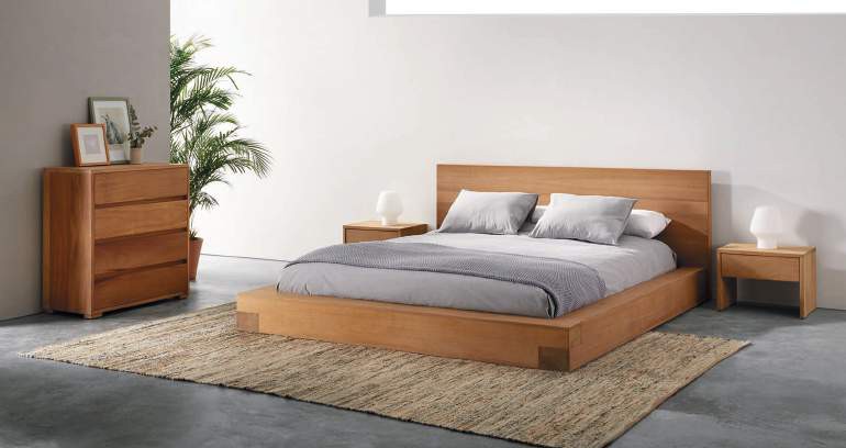 Gallery 2 · Furniture Mary