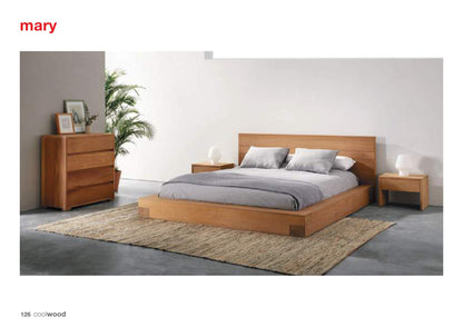 Gallery 1 · Furniture Mary