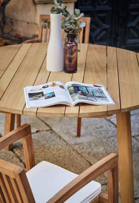 Gallery 4 · Coffee Table Robert Stackable