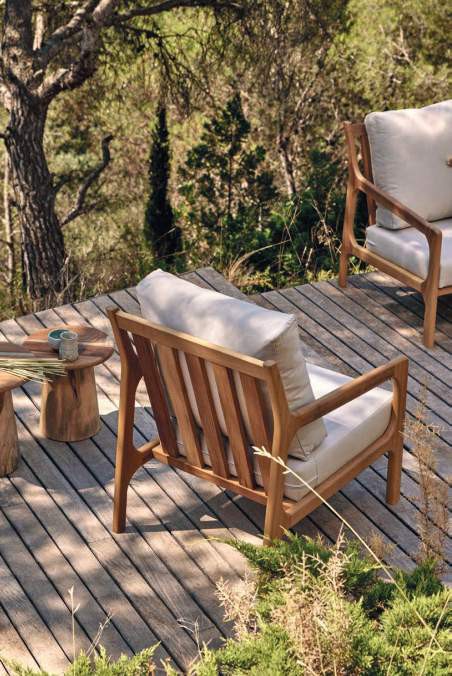 Gallery 3 · Furniture Paul