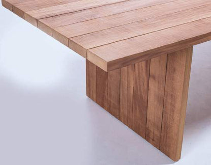Gallery 3 · Dining Table Roger