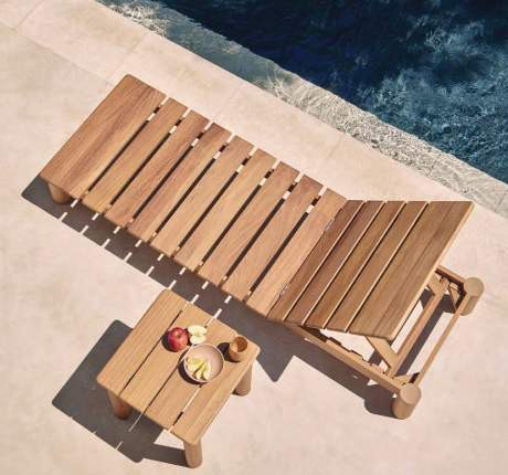 Gallery 2 · Chaise Longue Peter