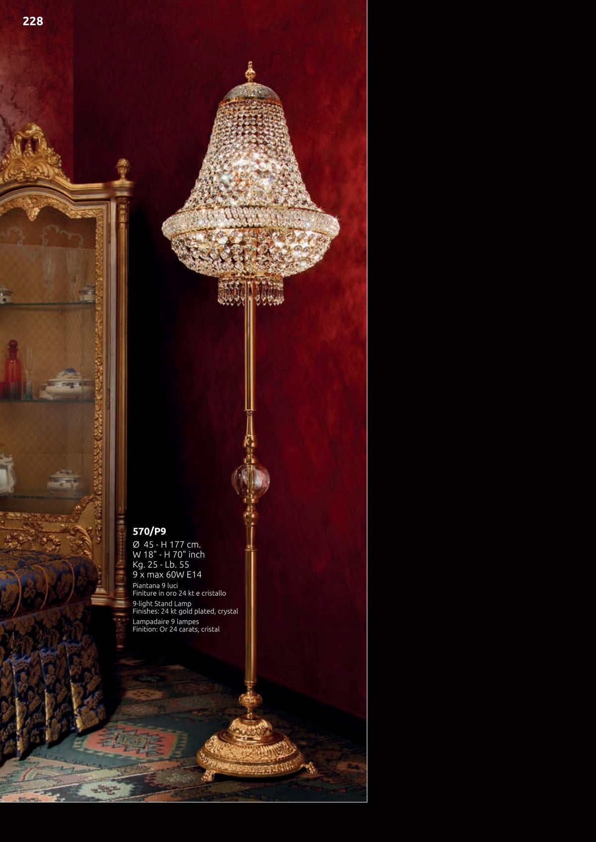 Gallery 5 · Chandelier 570