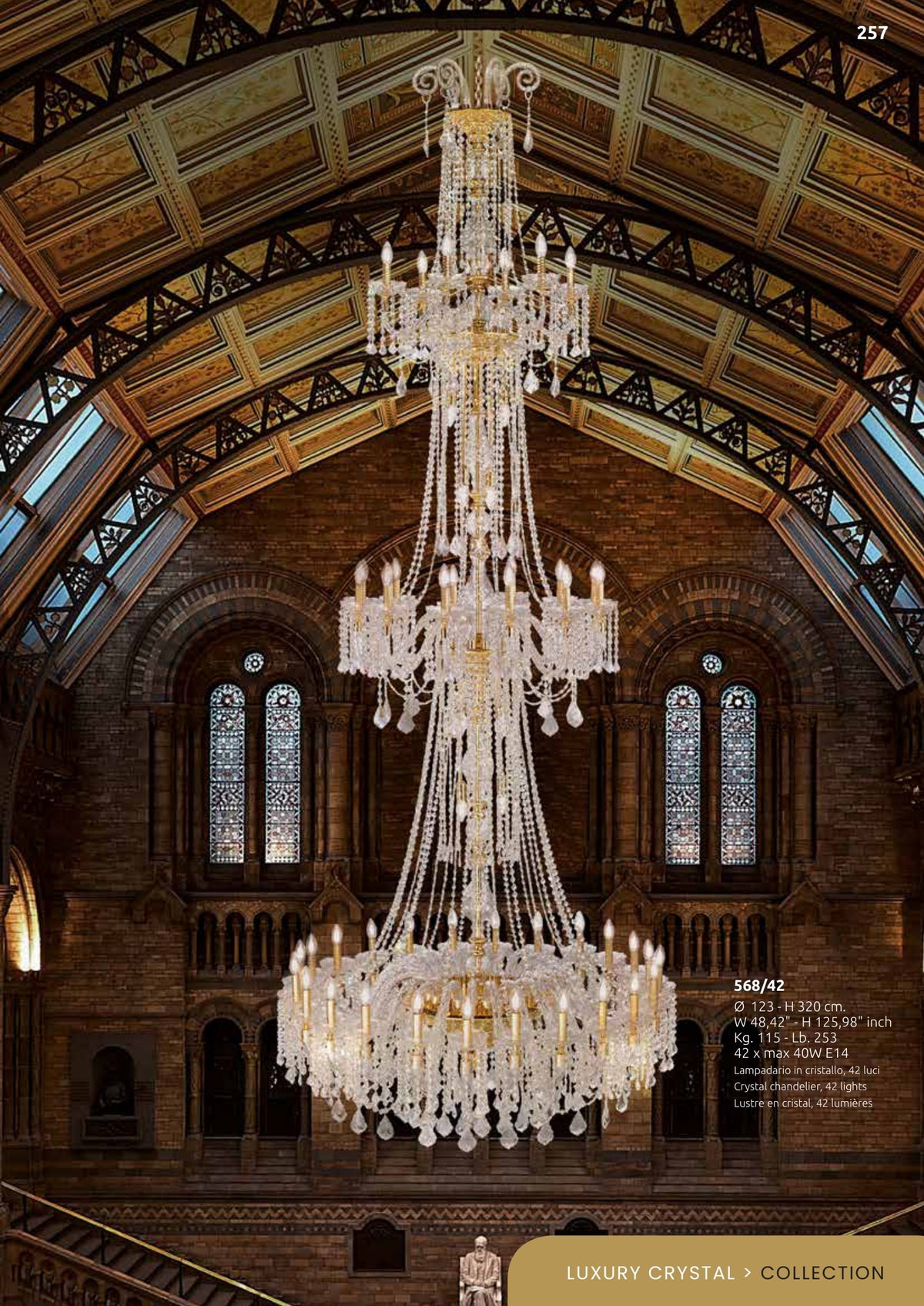 Gallery 5 · Chandelier 568