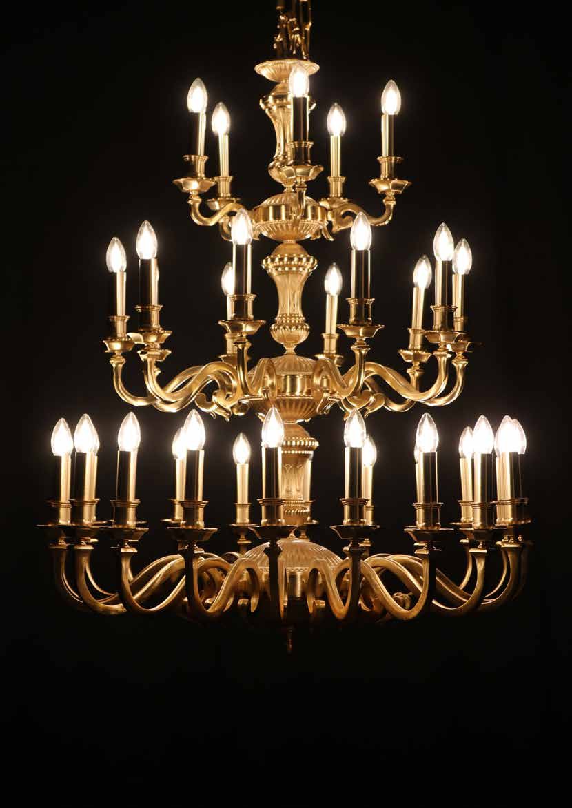 Gallery 5 · Chandelier 746