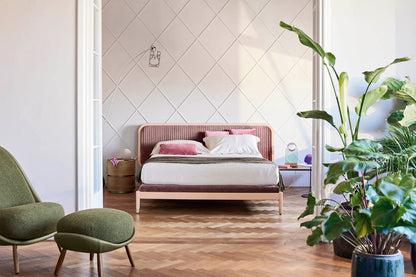 Pianca Amante collection — original manufacturer photograph; selected dimensions and finishes may vary