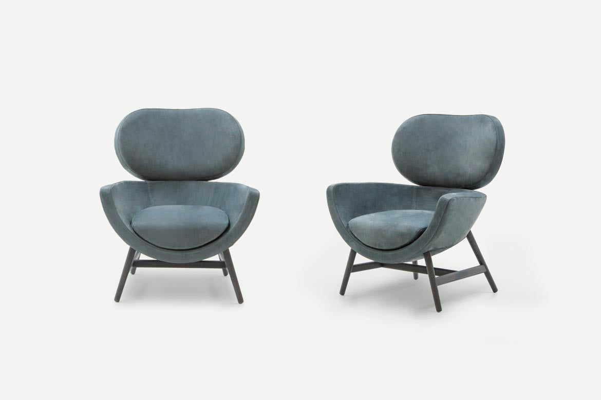 Pianca Laurie collection — original manufacturer photograph; selected dimensions and finishes may vary