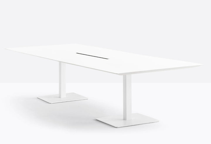 Pedrali Table PLANO Oval