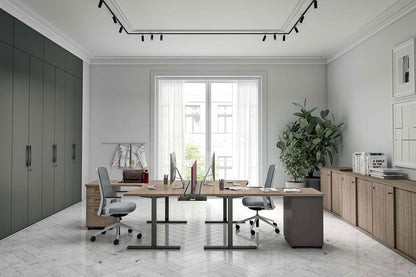 Quadrifoglio Idea+ Tube 80cm deep desk with integrated RH desk high 4-drawer pedestal