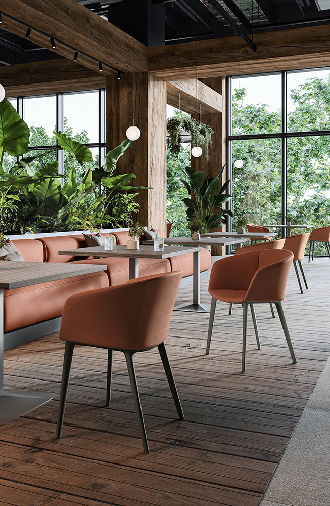Quadrifoglio Calla chair, sled base, upholstered seat