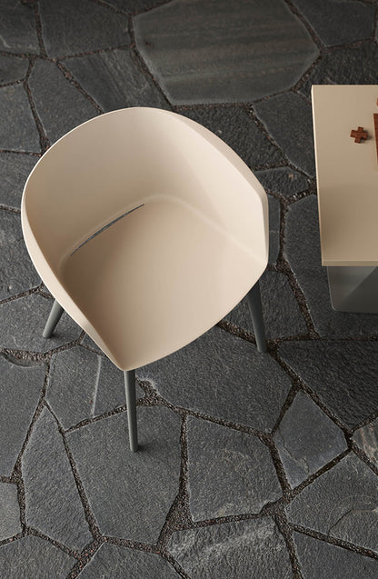 Quadrifoglio Calla chair, sled base, upholstered