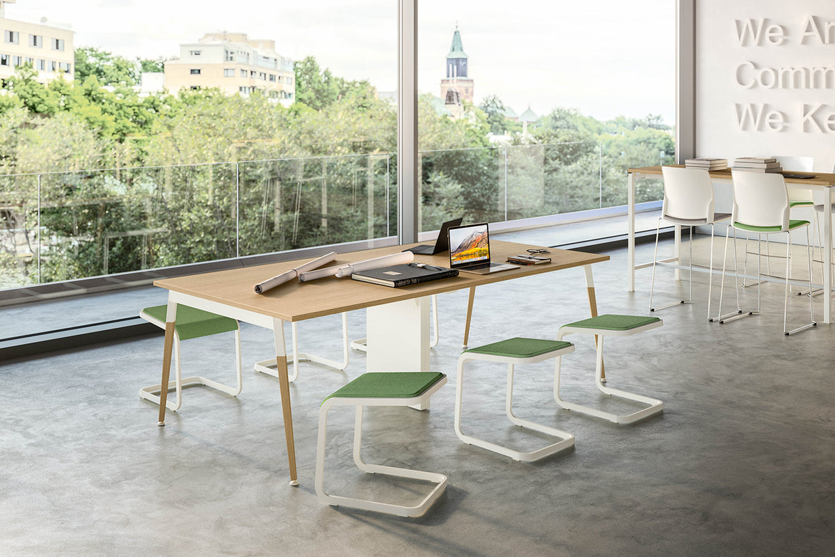 Quadrifoglio C-Stool low