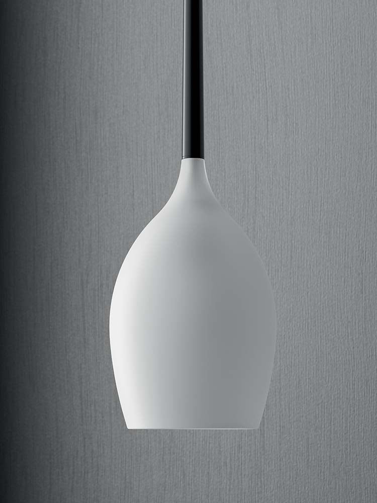 Quadrifoglio Gout, suspension, black goffratino finish