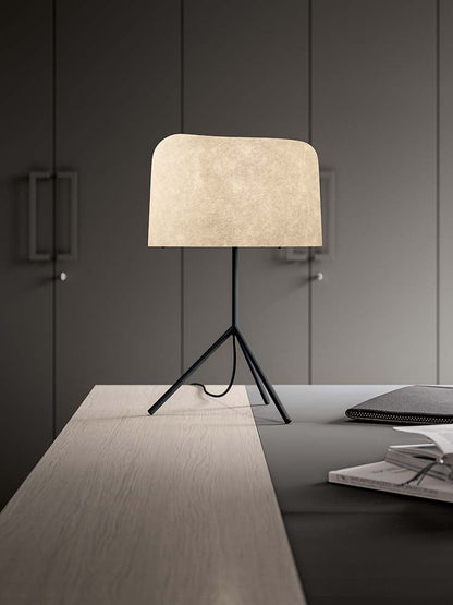 Quadrifoglio Ola, table, black goffratino