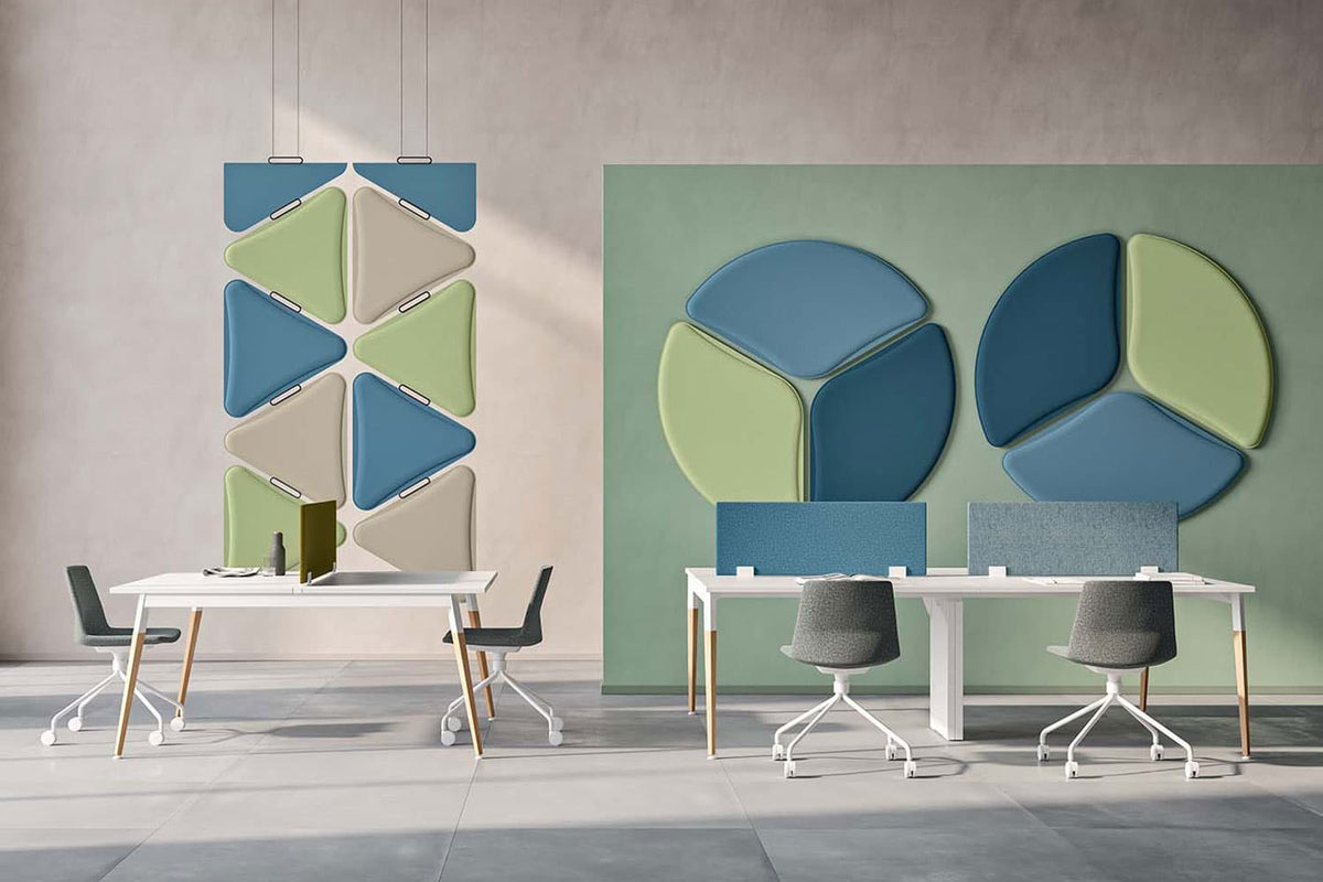 Quadrifoglio ScreenS Desk mounted framed screen - fabric surface