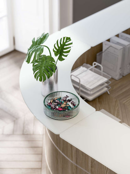 Quadrifoglio Reception Glass U-shaped reception configuration - glass countertops