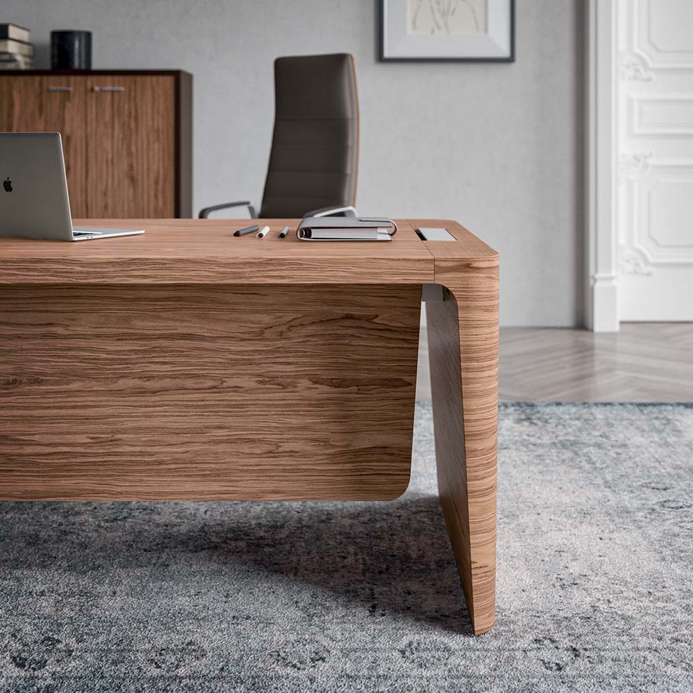 Quadrifoglio X10 Wood veneer single section table with leather inlay