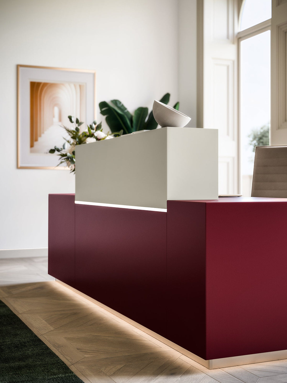 Quadrifoglio Z1 Asymmetrical straight desk with low end modules