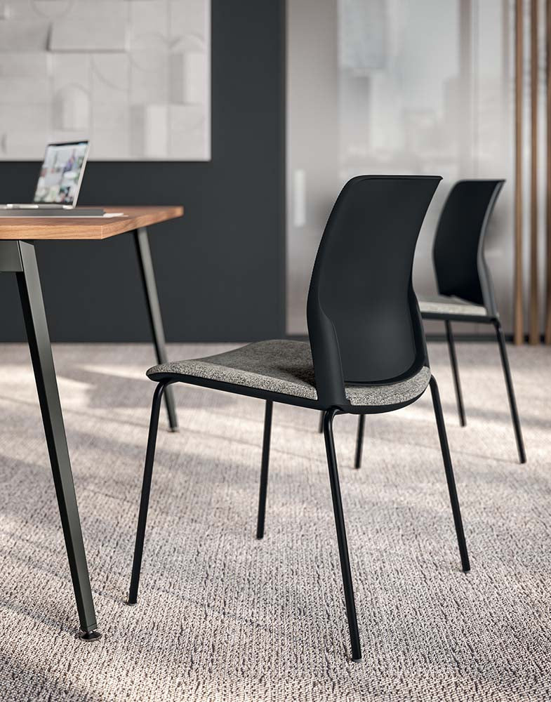 Quadrifoglio Close polypropylene chair, upholstered seat, sled base in metal