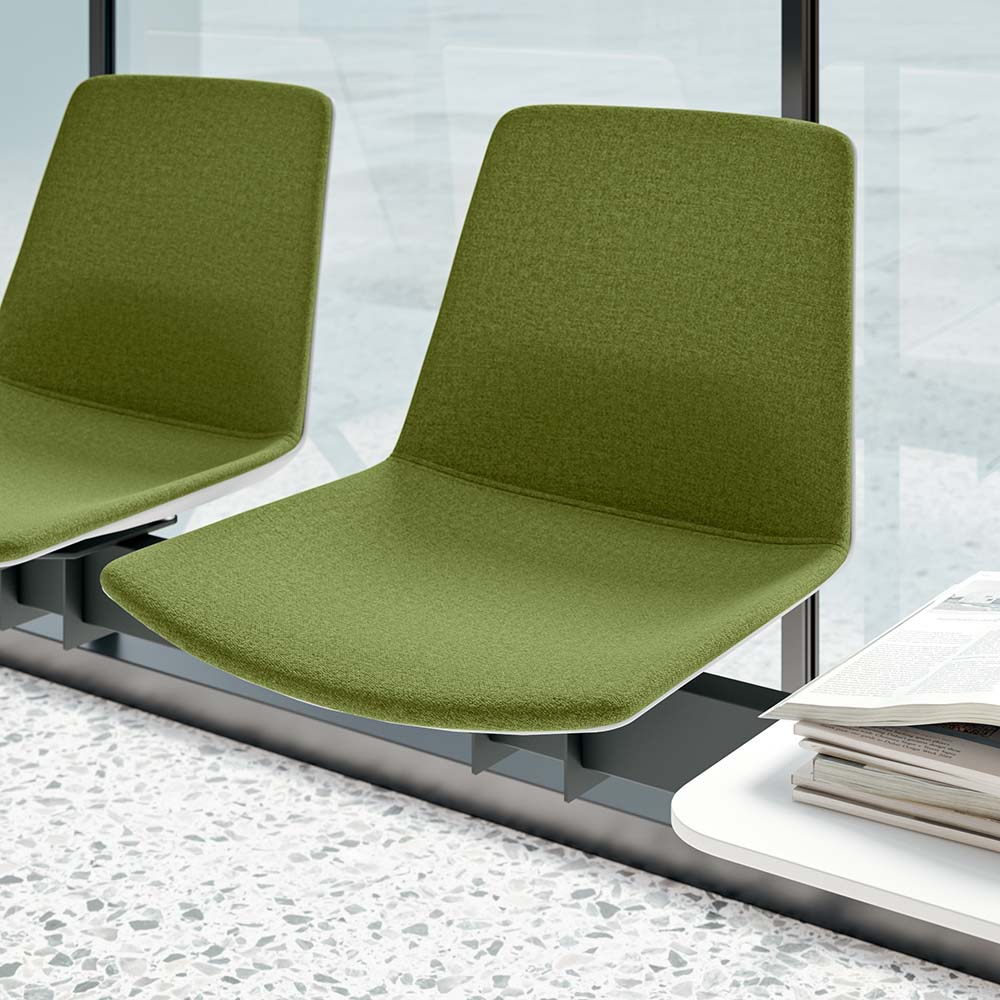 Quadrifoglio Clue fully upholstered stool, 5-star swivel base