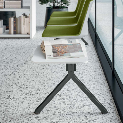 Quadrifoglio Clue polypropylene stool, height adjustable swivel base