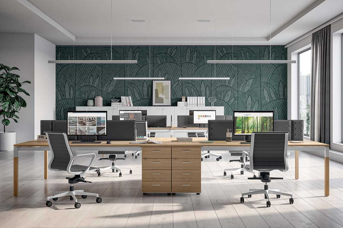 Quadrifoglio Dinamica Soft mid back fully upholstered chair