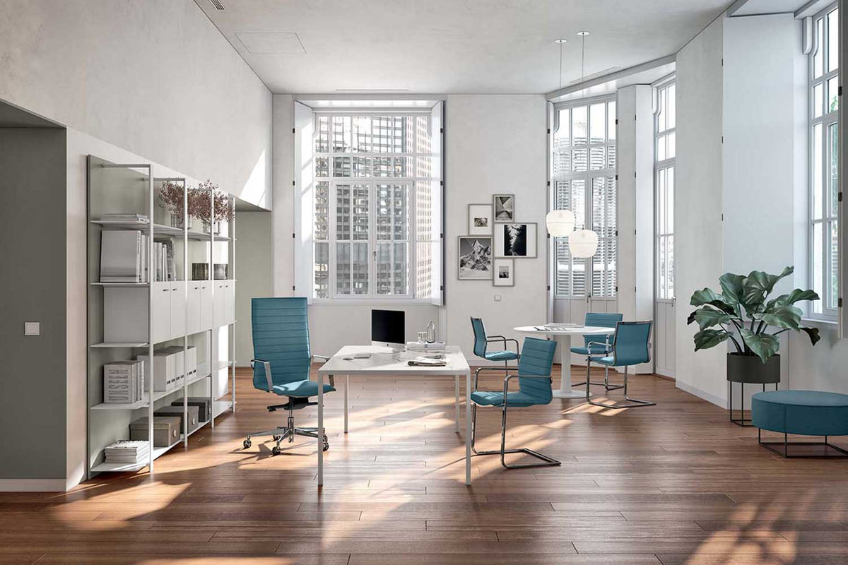 Quadrifoglio Diva Soft visitor chair, Nera version