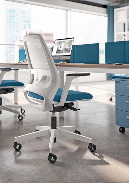 Quadrifoglio Oxygen high back chair, upholstered back