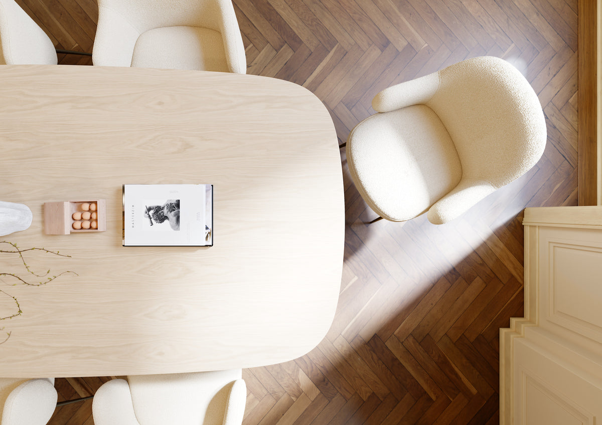 DAN-FORM Dining Table ROOT