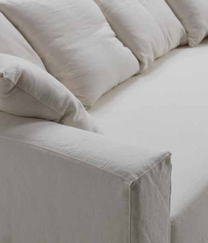 Gallery 4 · Armchair Sweet Dreams
