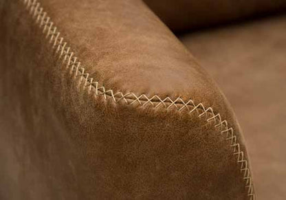 Gallery 4 · Sofa Beret