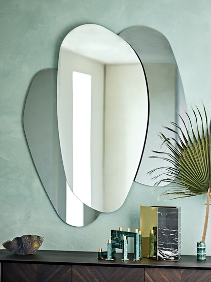 ULISSE · photo 2 · official_generic