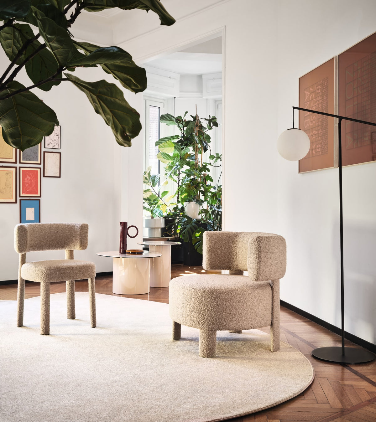 Calligaris Lounge Chair Glen Soft, CS3473 1300 TWS MTO; upholstery and finish may vary.