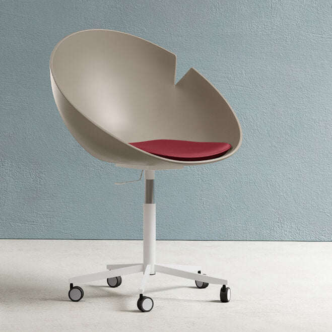 Zalf Bloom chair — official manufacturer photograph